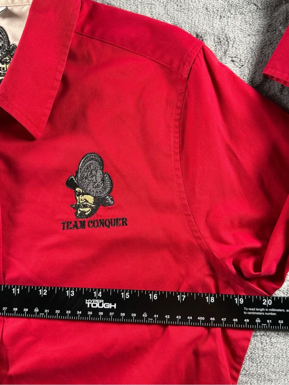Port Authority Women’s Size M Red Long Sleeve Button-Up Shirt - Team Conquer